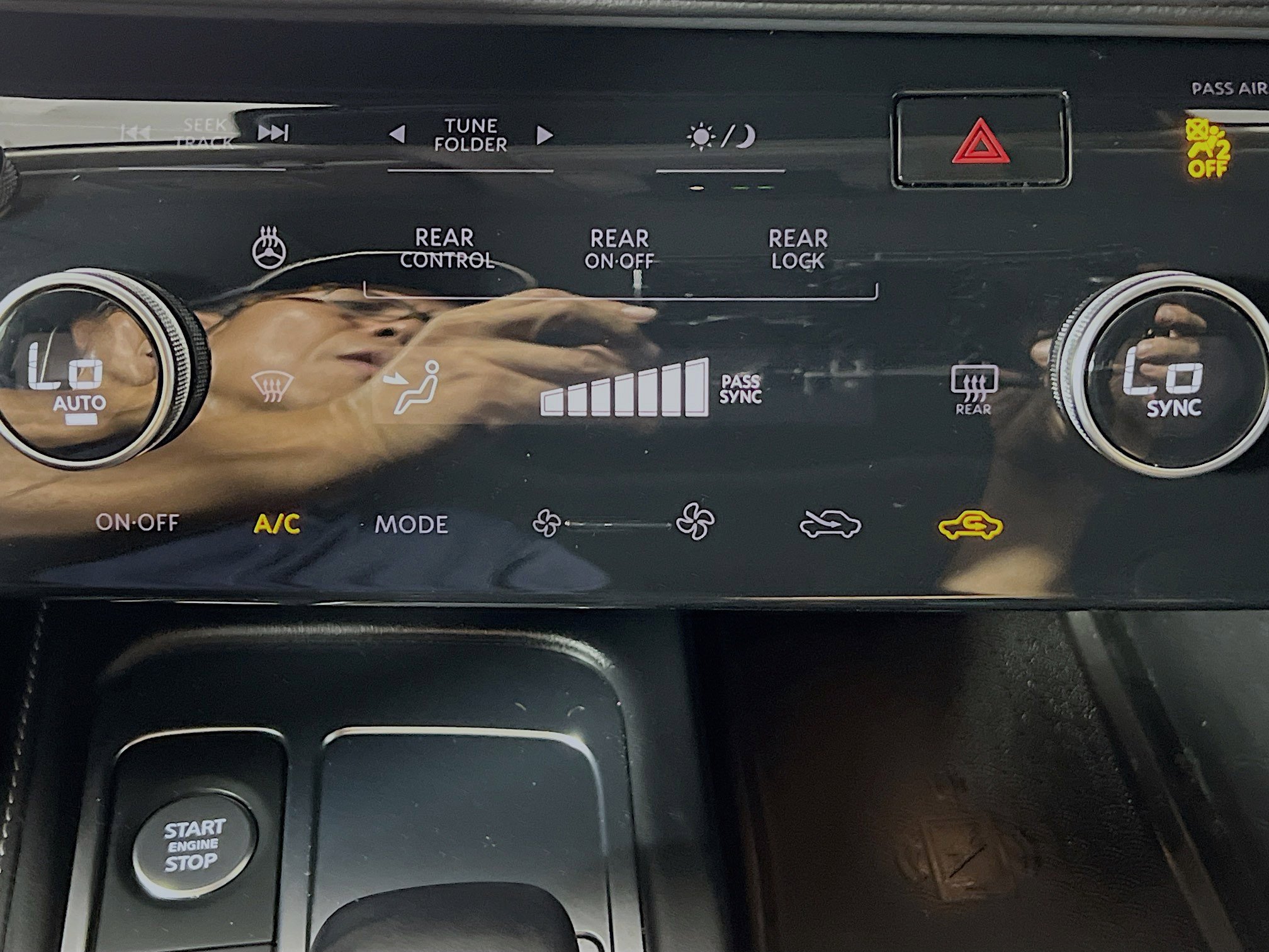 Used 2023 INFINITI QX60 Luxe w/ Cargo Package FWD image 26