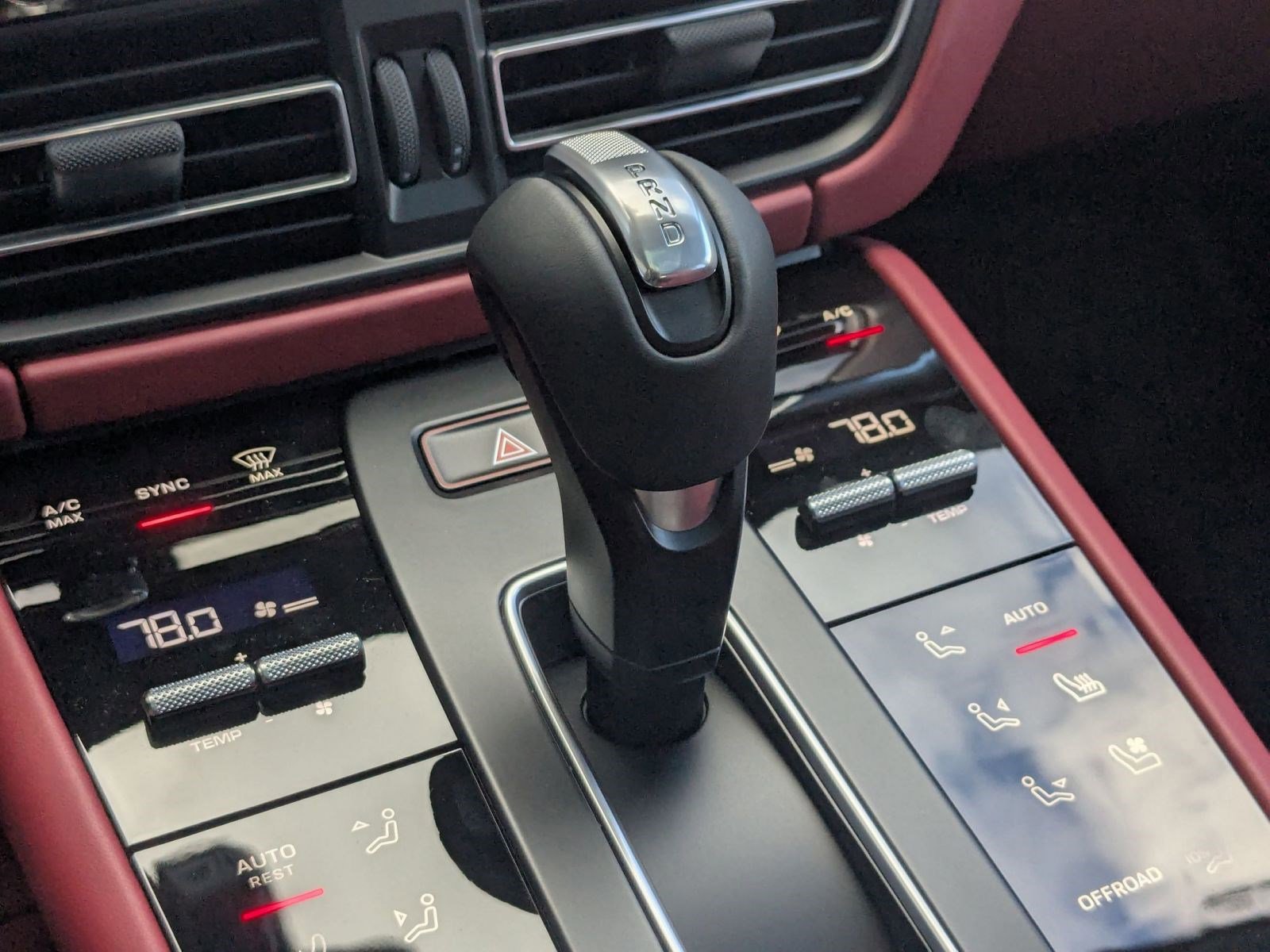 New 2026 Porsche Macan S image 20