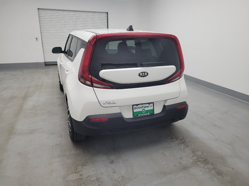 Used 2020 Kia Soul LX FWD image 6