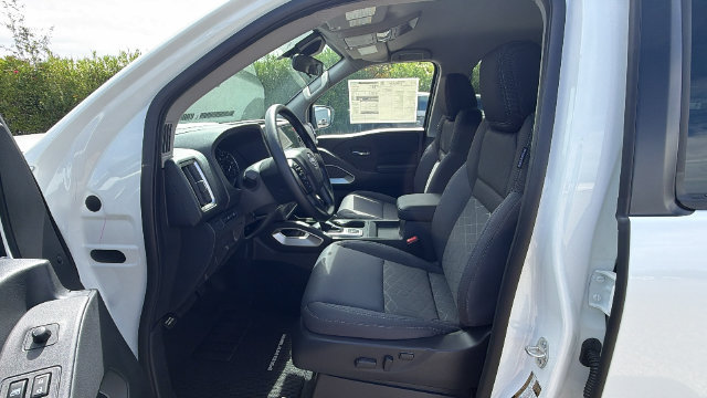 New 2026 Nissan Frontier SV w/ Tow Package AWD/4WD image 31