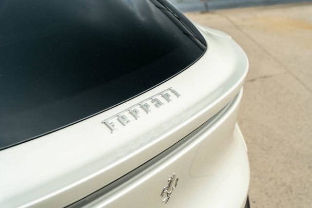 Used 2023 Ferrari Purosangue image 18