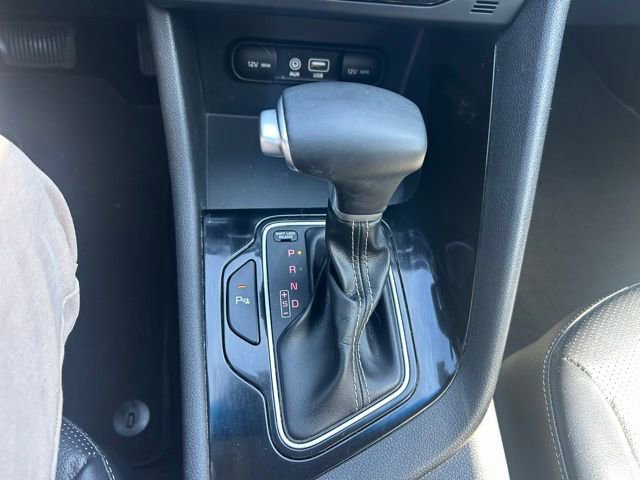 Used 2017 Kia Niro Touring FWD image 24