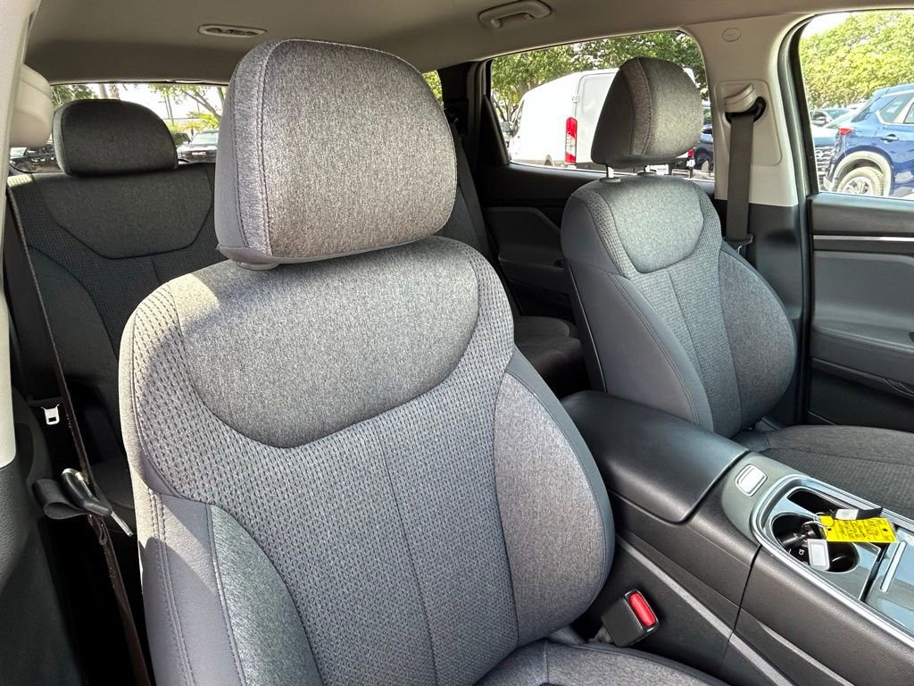 Used 2023 Hyundai Santa Fe SEL w/ Cargo Package image 40