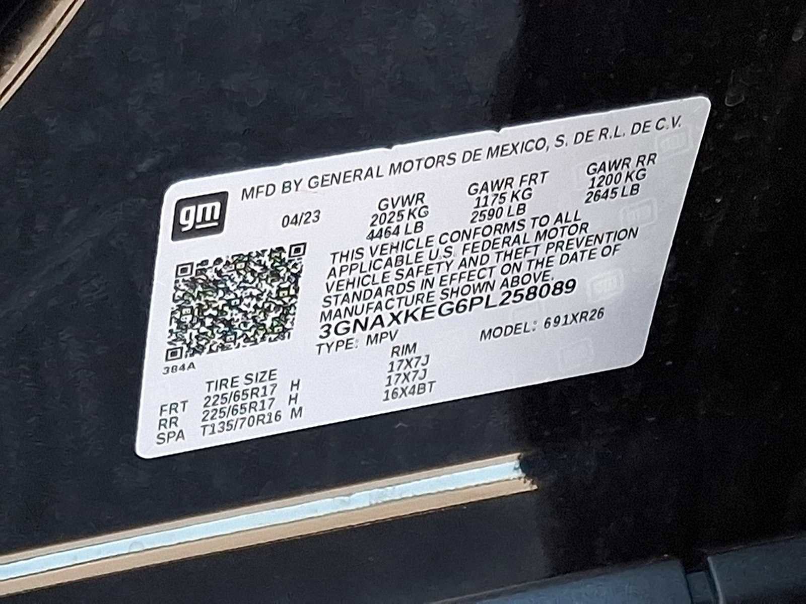 Used 2023 Chevrolet Equinox LT w/ LPO, Floor Liner Package image 38