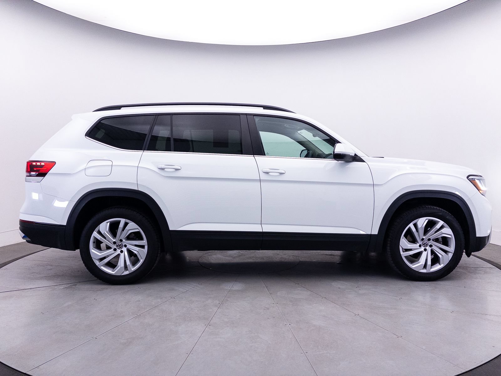 Used 2022 Volkswagen Atlas SE AWD/4WD image 18