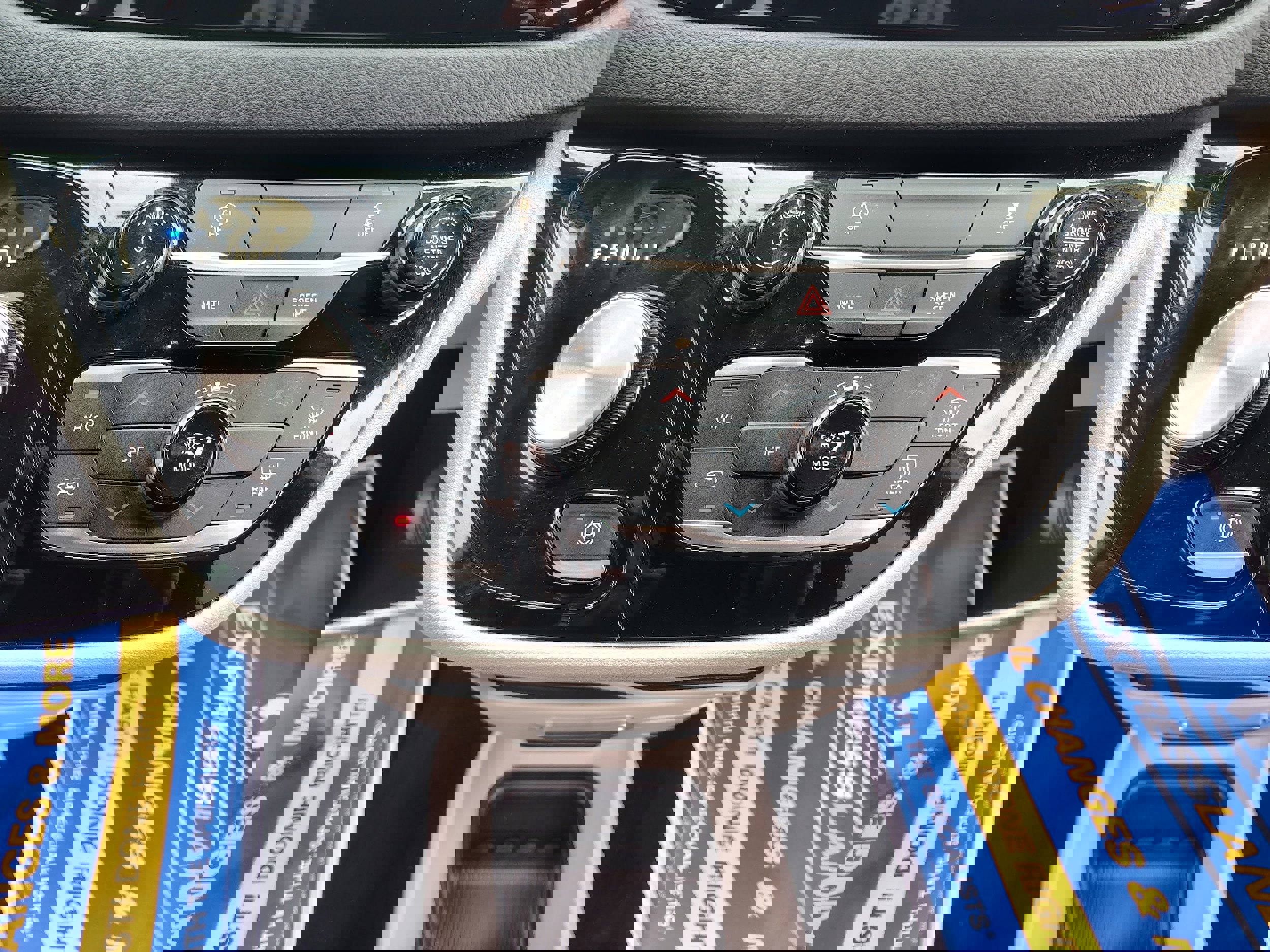 Used 2024 Chrysler Voyager LX image 46