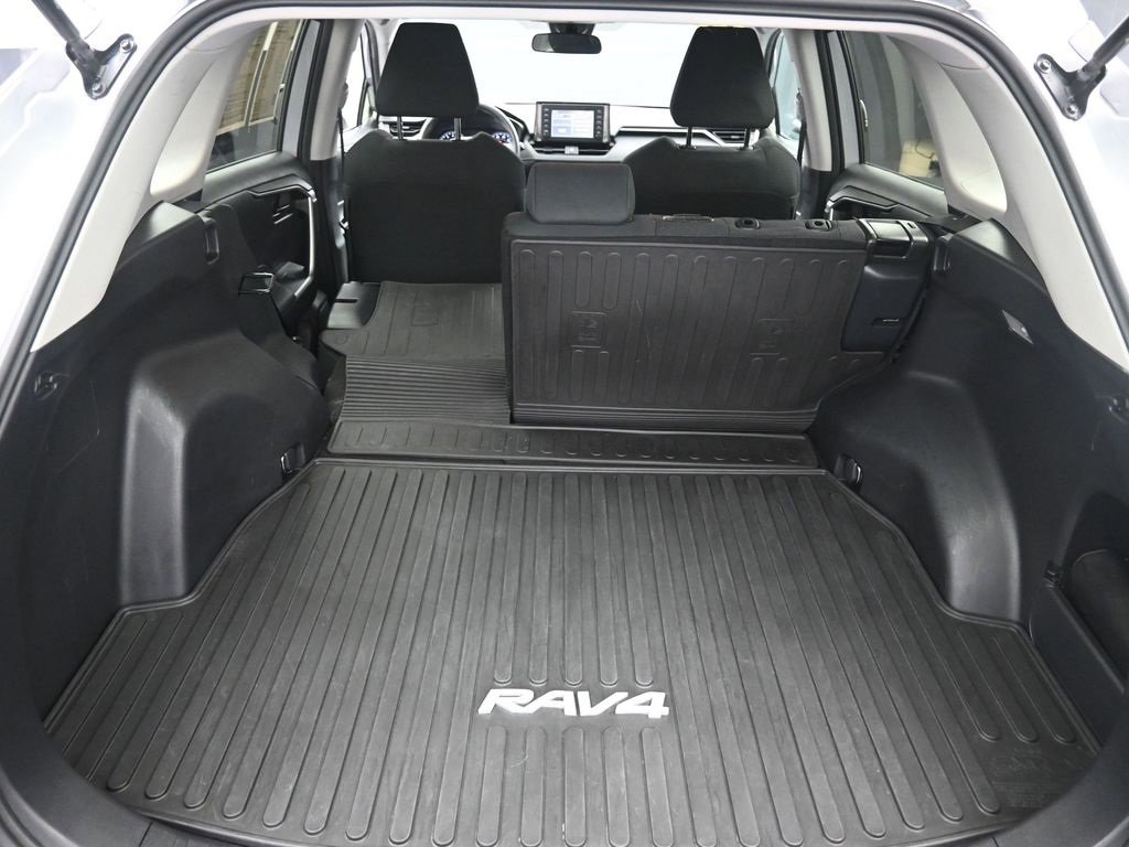 Used 2019 Toyota RAV4 LE w/ All Weather Liner Package image 22