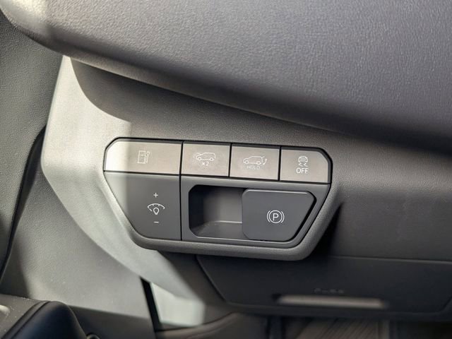 Used 2025 Kia EV9 Wind image 32