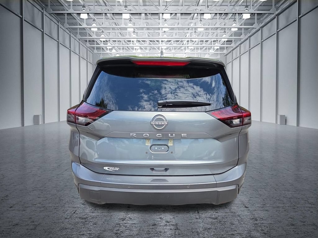 Certified 2025 Nissan Rogue SV FWD image 7