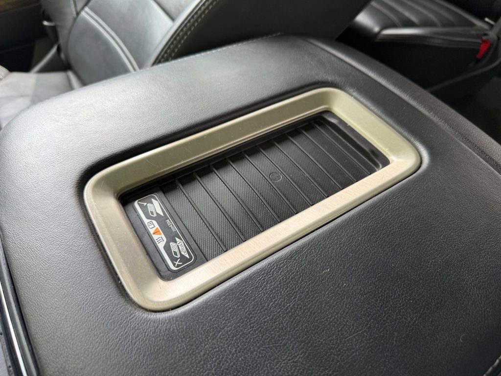 Certified 2020 GMC Yukon Denali w/ Denali Ultimate Package image 50