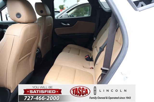 Used 2024 Chevrolet Blazer Premier w/ Enhanced Convenience Package FWD image 15