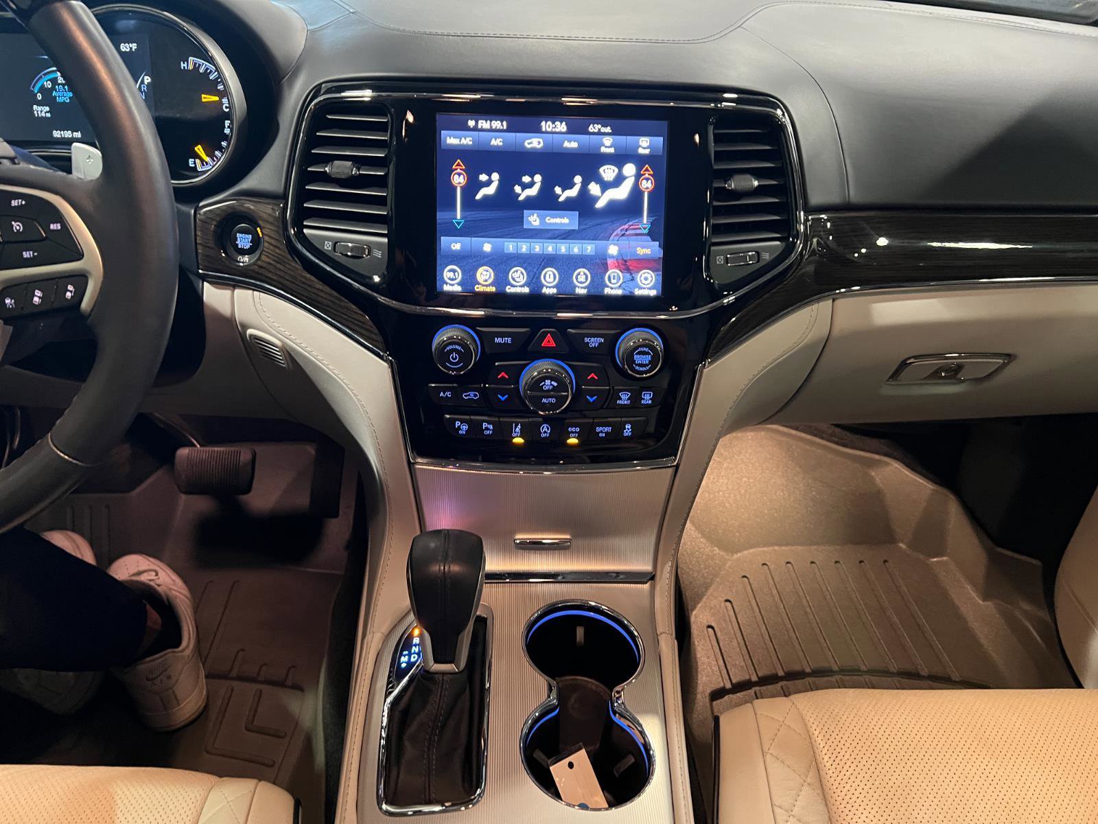 Used 2020 Jeep Grand Cherokee Summit image 16