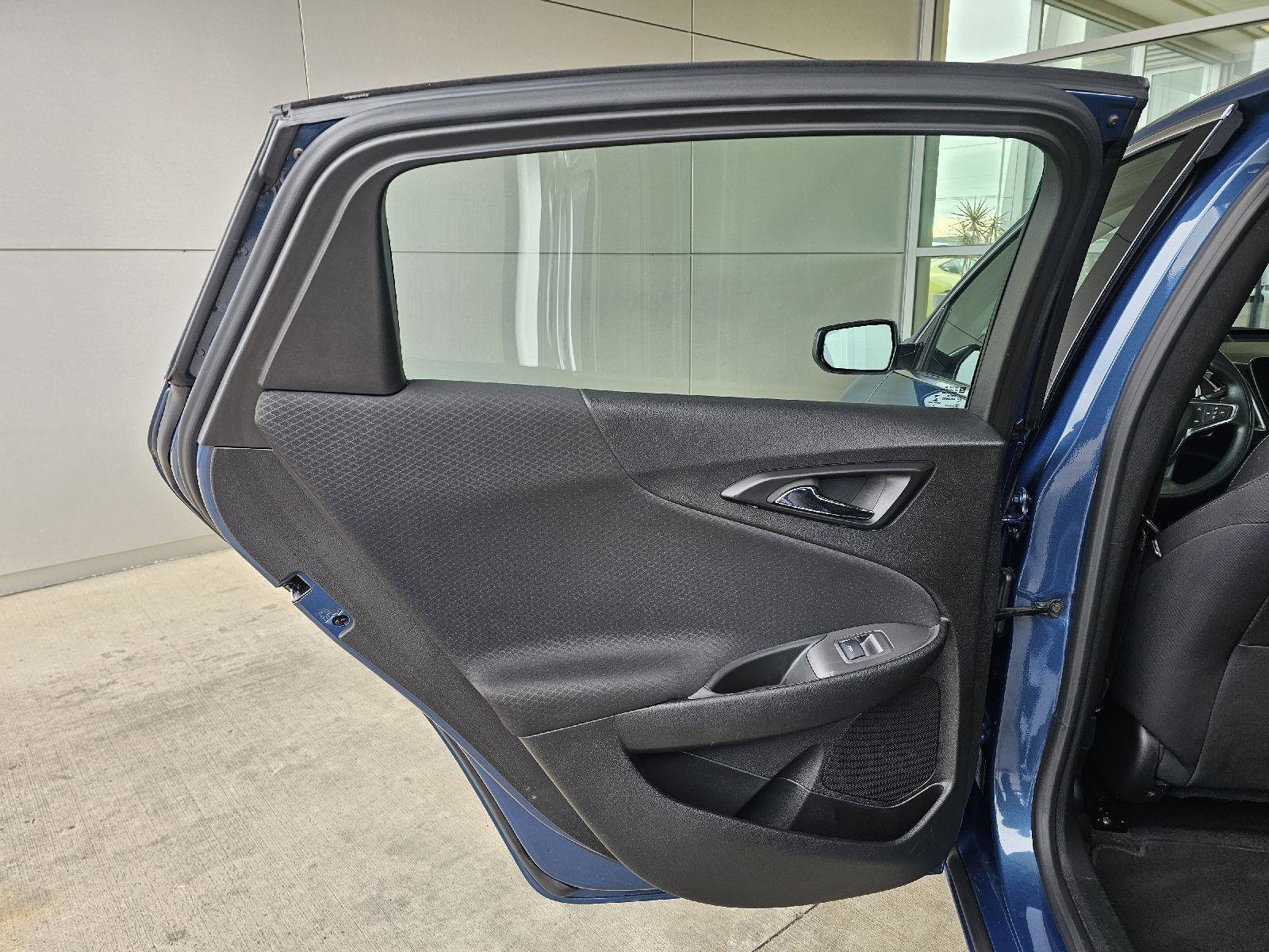 Used 2024 Chevrolet Malibu LT image 16