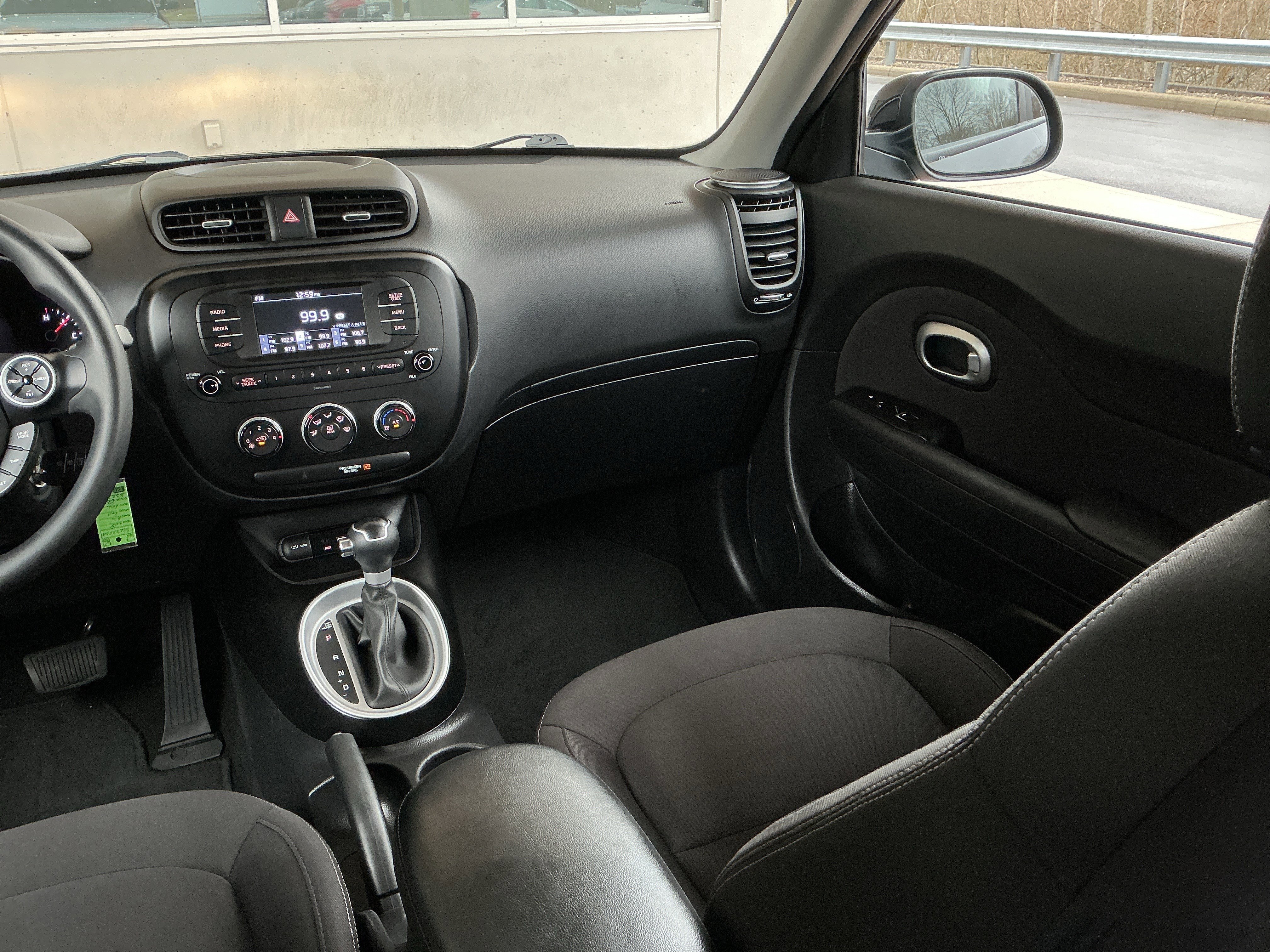 Used 2018 Kia Soul image 16