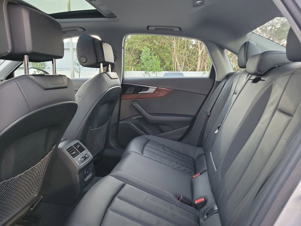 Used 2023 Audi A4 2.0T Premium w/ Convenience Package image 7