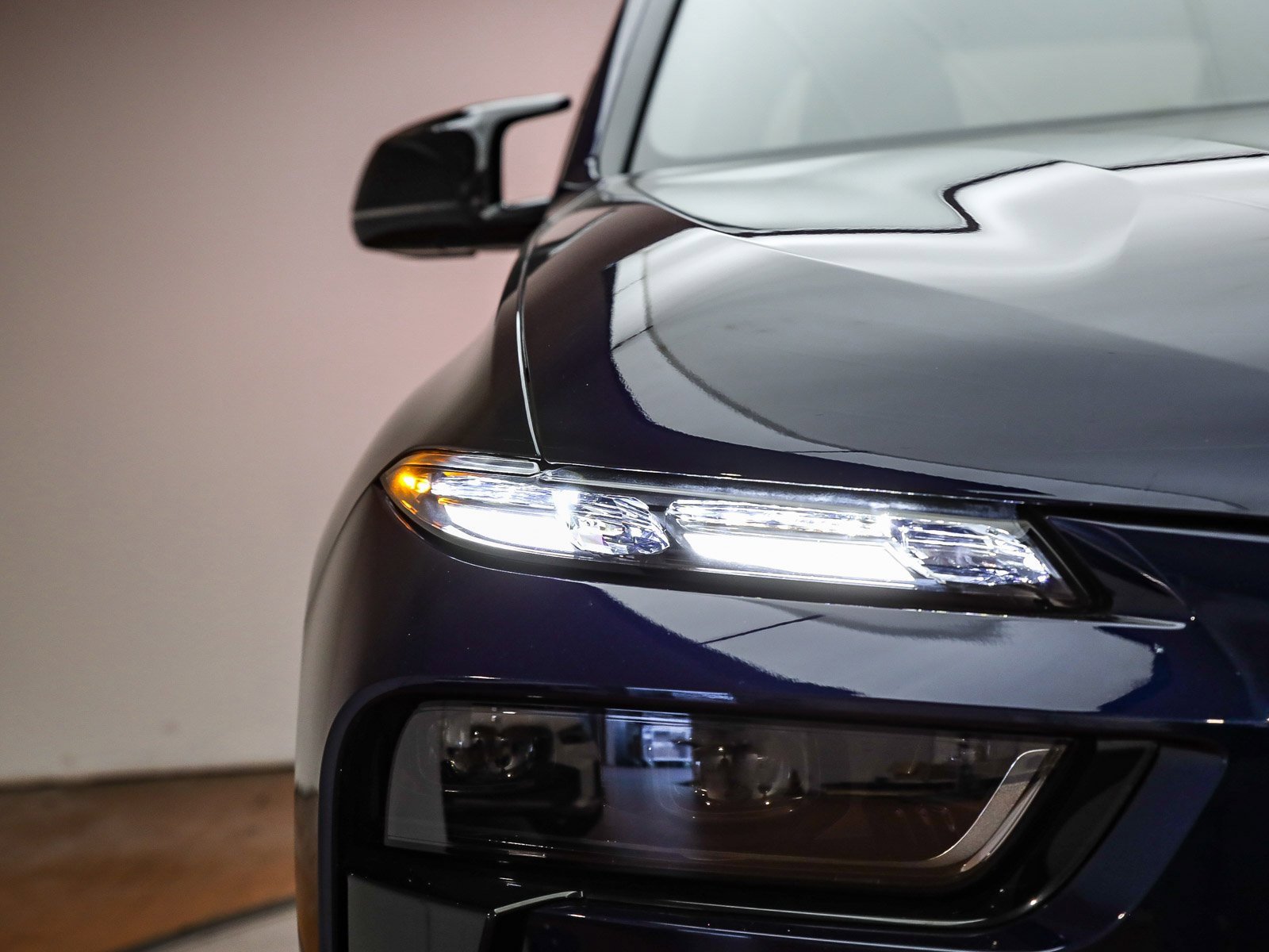 Certified 2025 BMW X7 M60i image 5