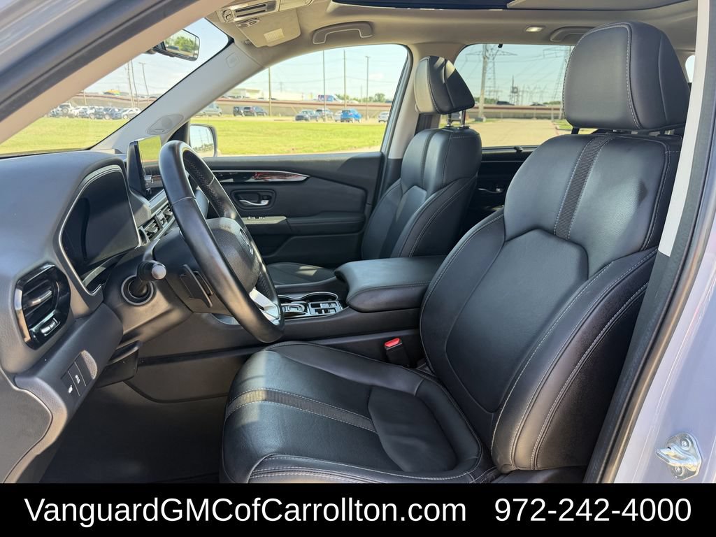 Used 2025 Honda Pilot Touring image 27