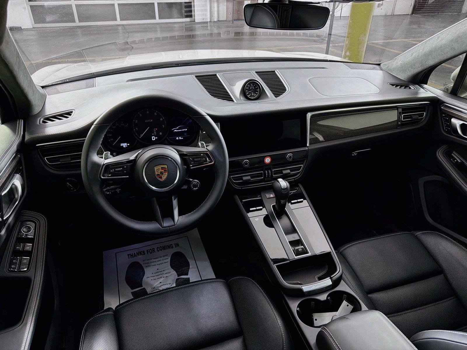 Certified 2025 Porsche Macan GTS AWD/4WD image 18