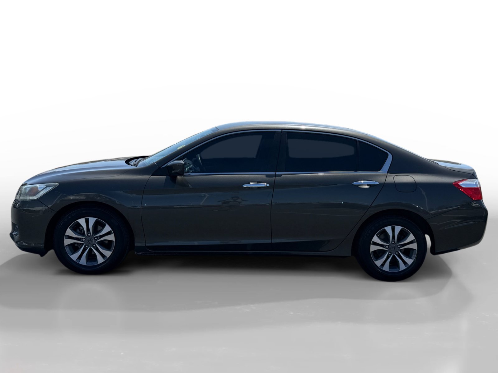 Used 2013 Honda Accord LX image 2