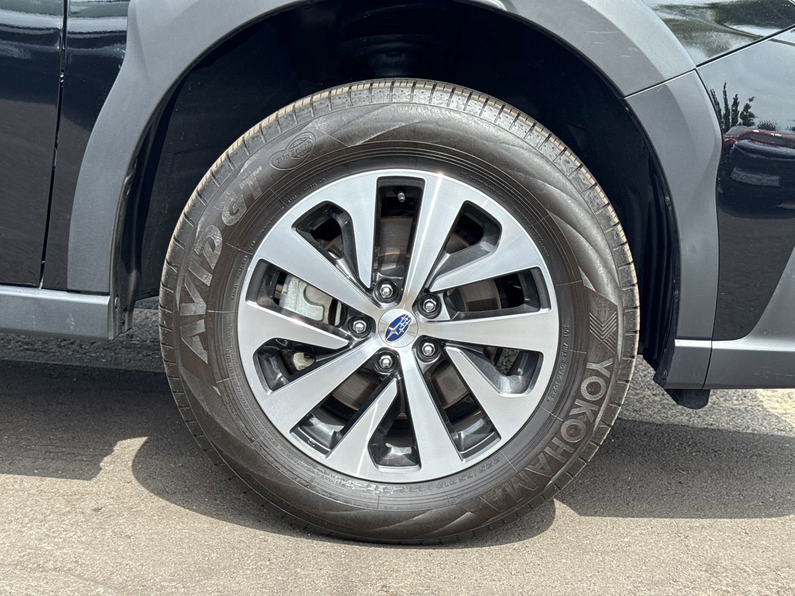 Certified 2024 Subaru Outback Premium image 4