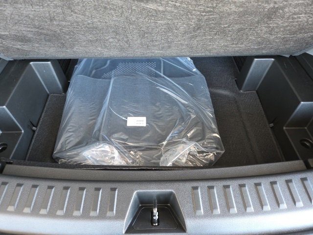 New 2026 Chevrolet Equinox LT w/ Convenience Package II image 35