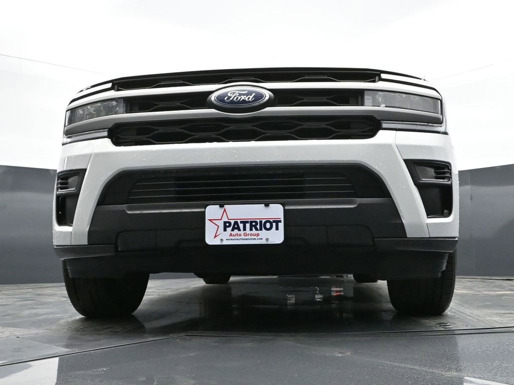 Used 2024 Ford Expedition Max XLT image 51