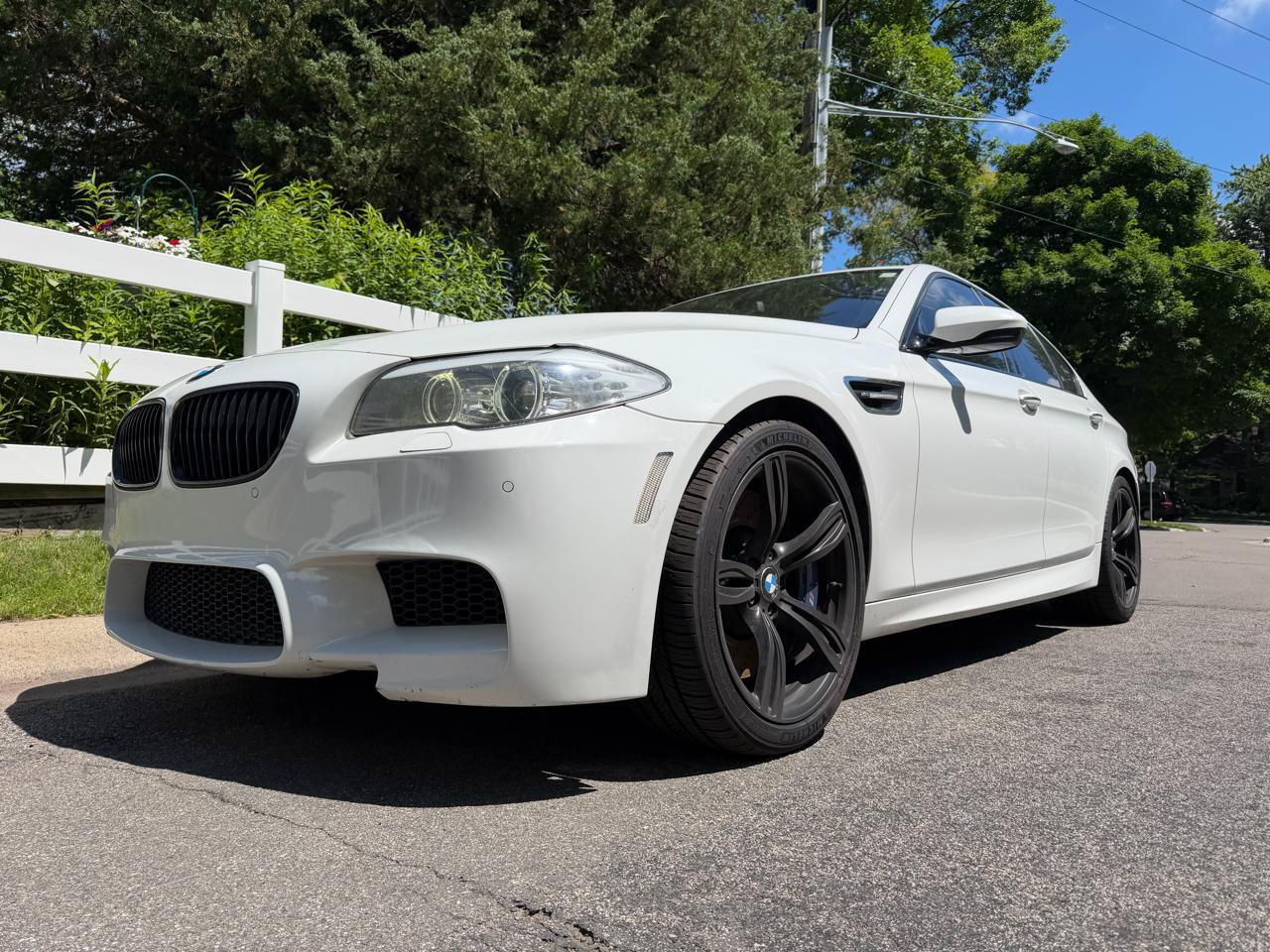Used 2013 BMW M5 RWD image 10