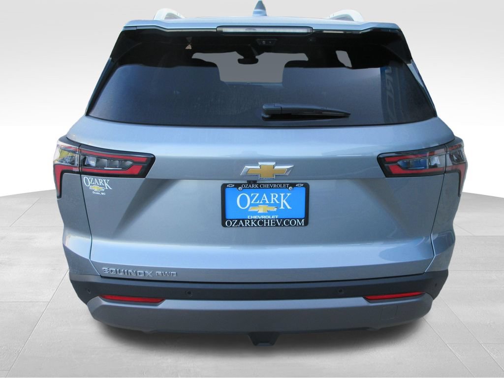 New 2026 Chevrolet Equinox LT w/ Safety and Technology Package AWD/4WD image 4