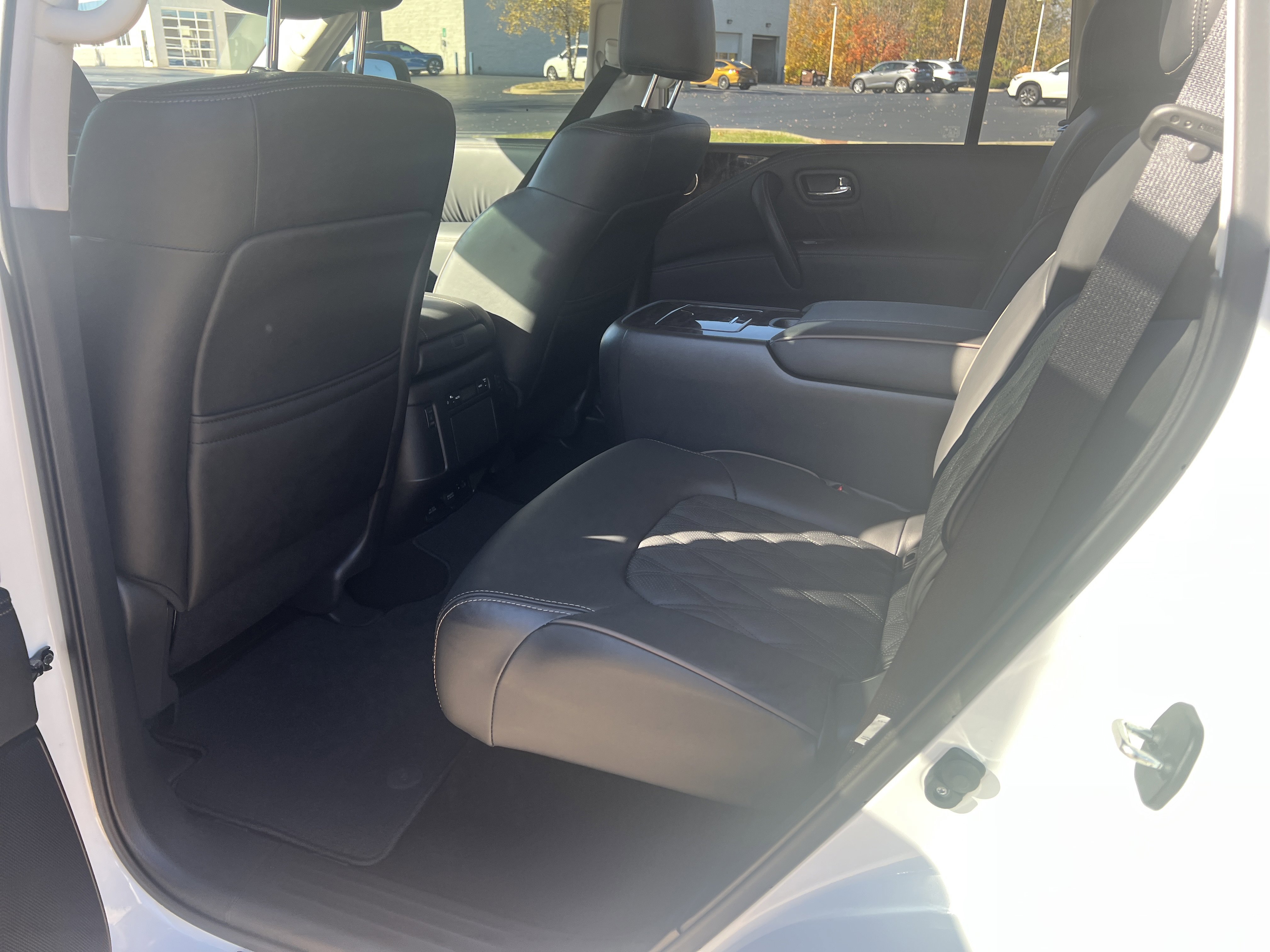 Certified 2024 Nissan Armada Platinum w/ Captain's Chairs Package image 22
