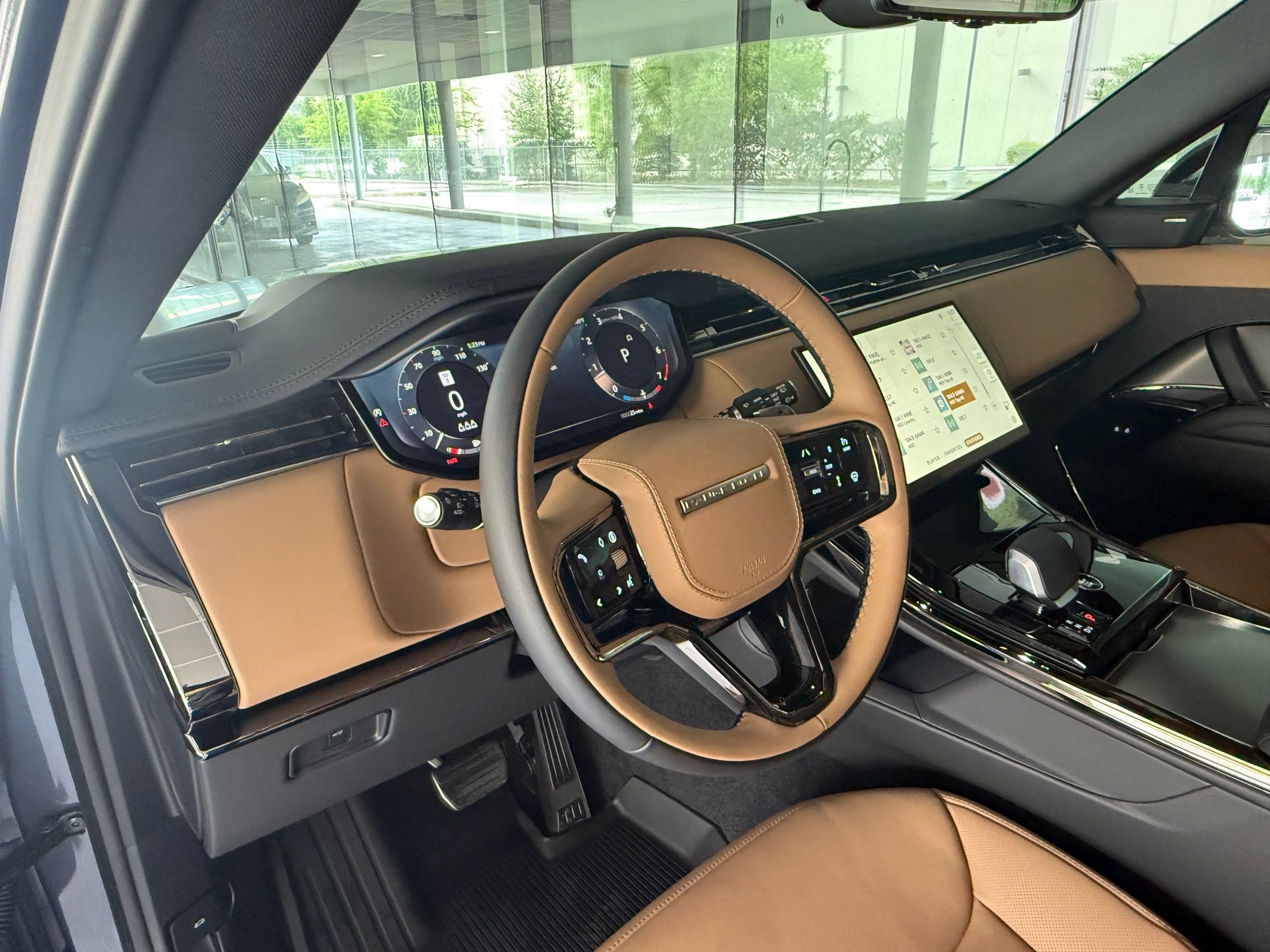 New 2026 Land Rover Range Rover Sport Dynamic SE AWD/4WD image 4