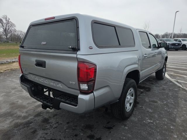 Used 2022 Toyota Tacoma SR image 8