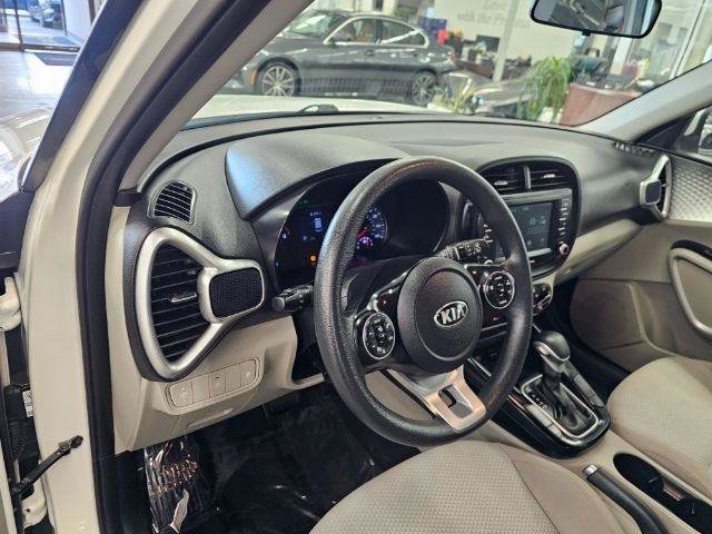 Used 2020 Kia Soul LX FWD image 7