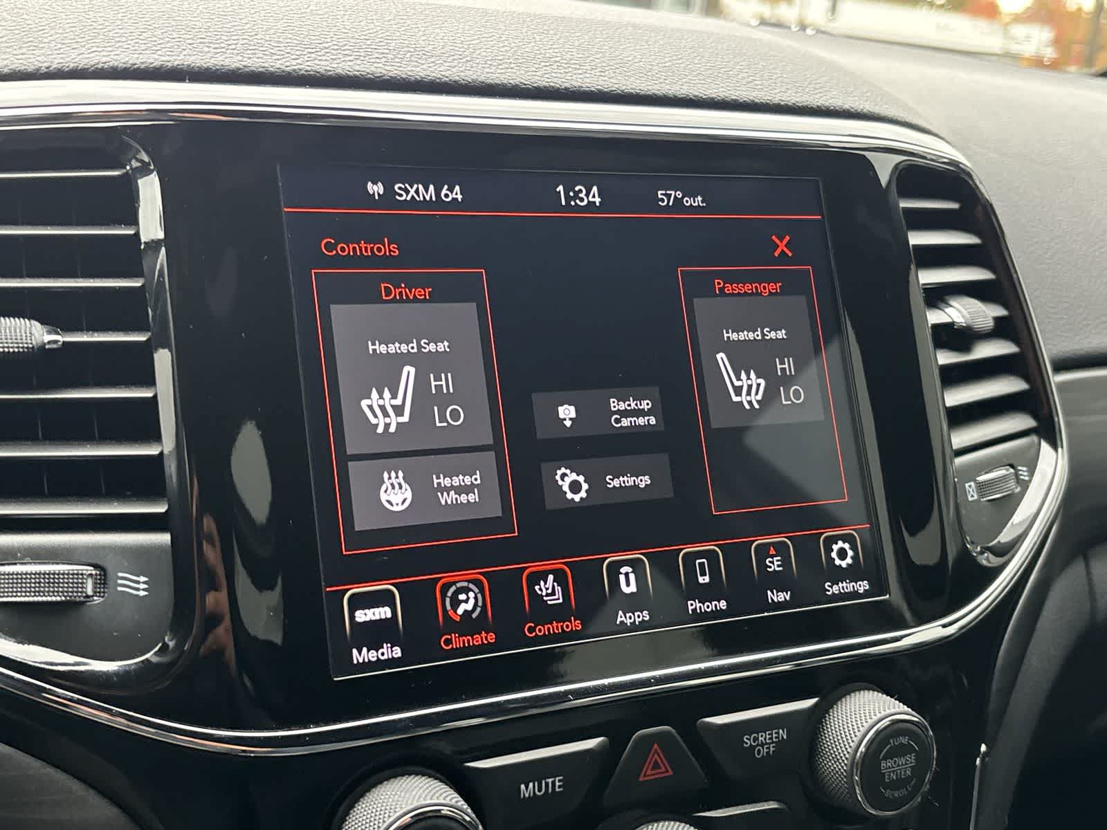 Certified 2020 Jeep Grand Cherokee Altitude AWD/4WD image 15