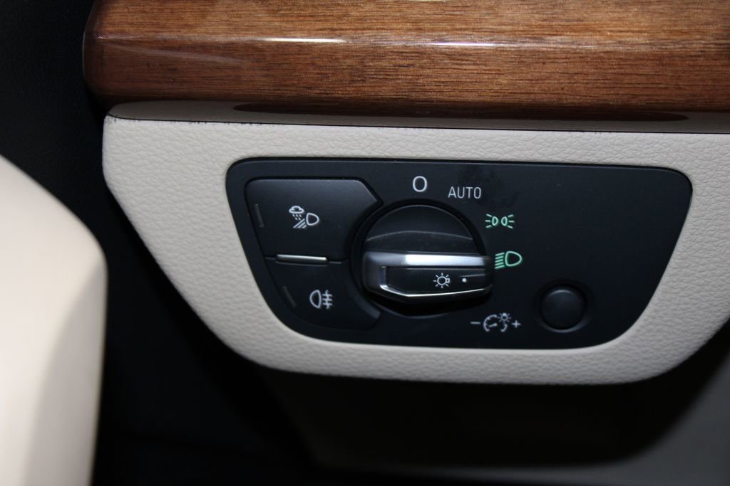 Used 2023 Audi Q5 2.0T Premium Plus image 21