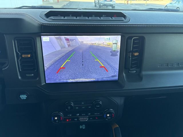 Used 2024 Ford Bronco Badlands image 15