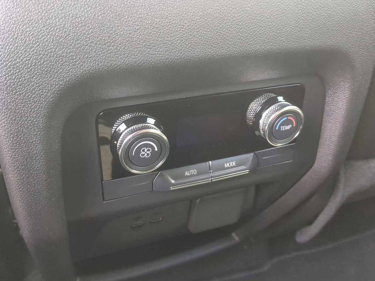 New 2026 Buick Enclave Sport Touring w/ Power Package image 21