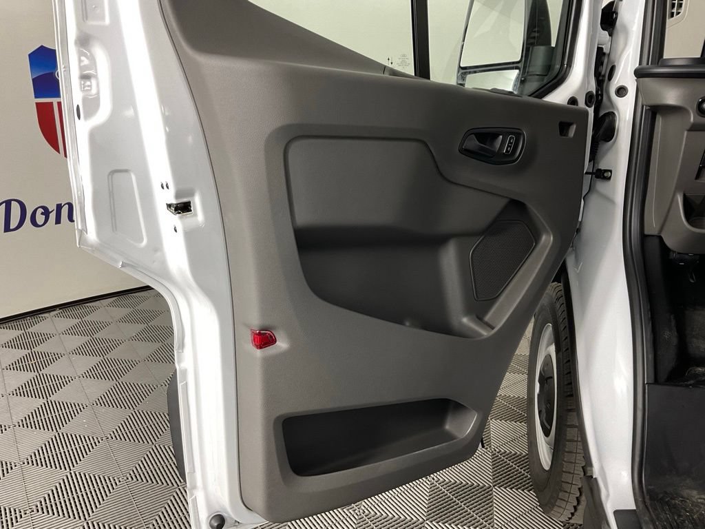 New 2026 Ford Transit 150 Low Roof w/ Load Area Protection Package RWD image 12