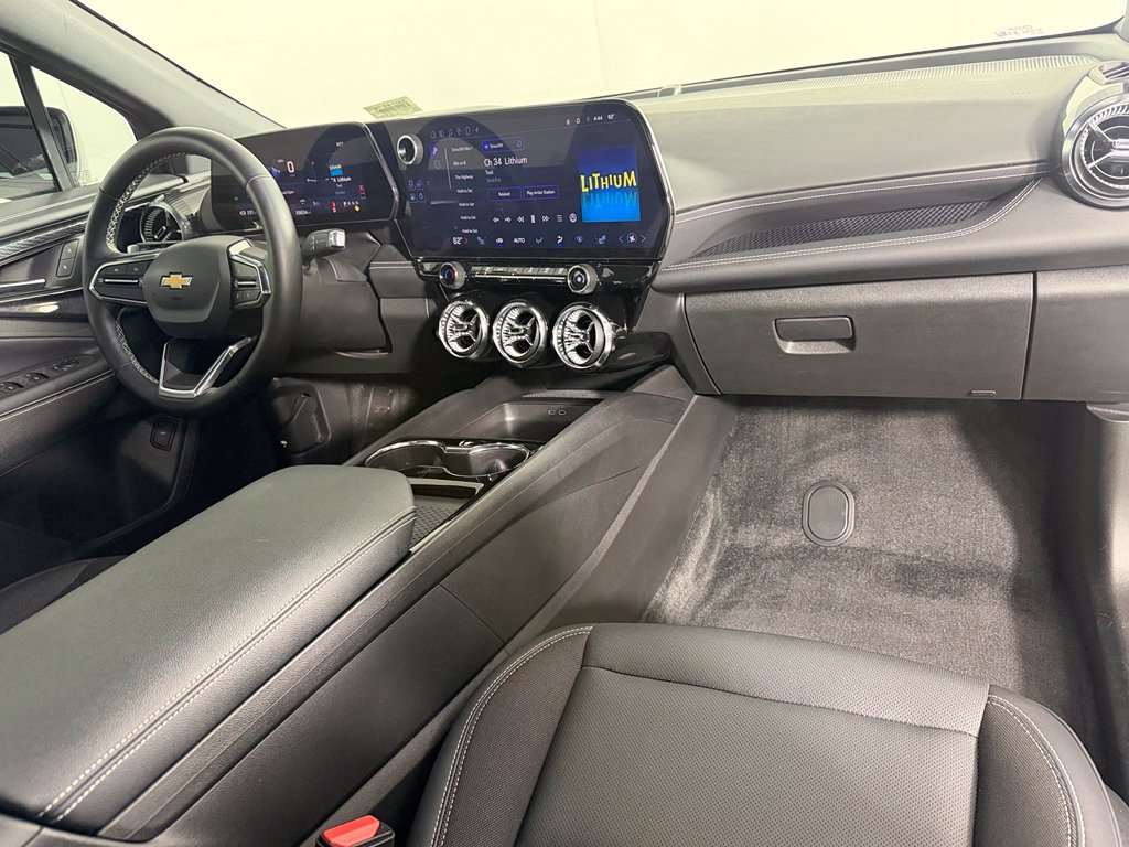Used 2024 Chevrolet Blazer EV LT AWD/4WD image 16