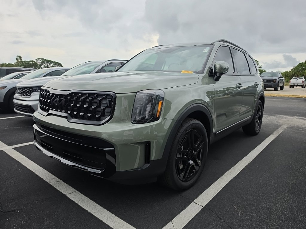 Certified 2025 Kia Telluride EX X-Line AWD/4WD image 7