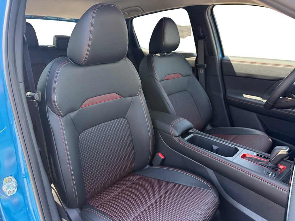 New 2026 Nissan Kicks SR AWD/4WD image 15
