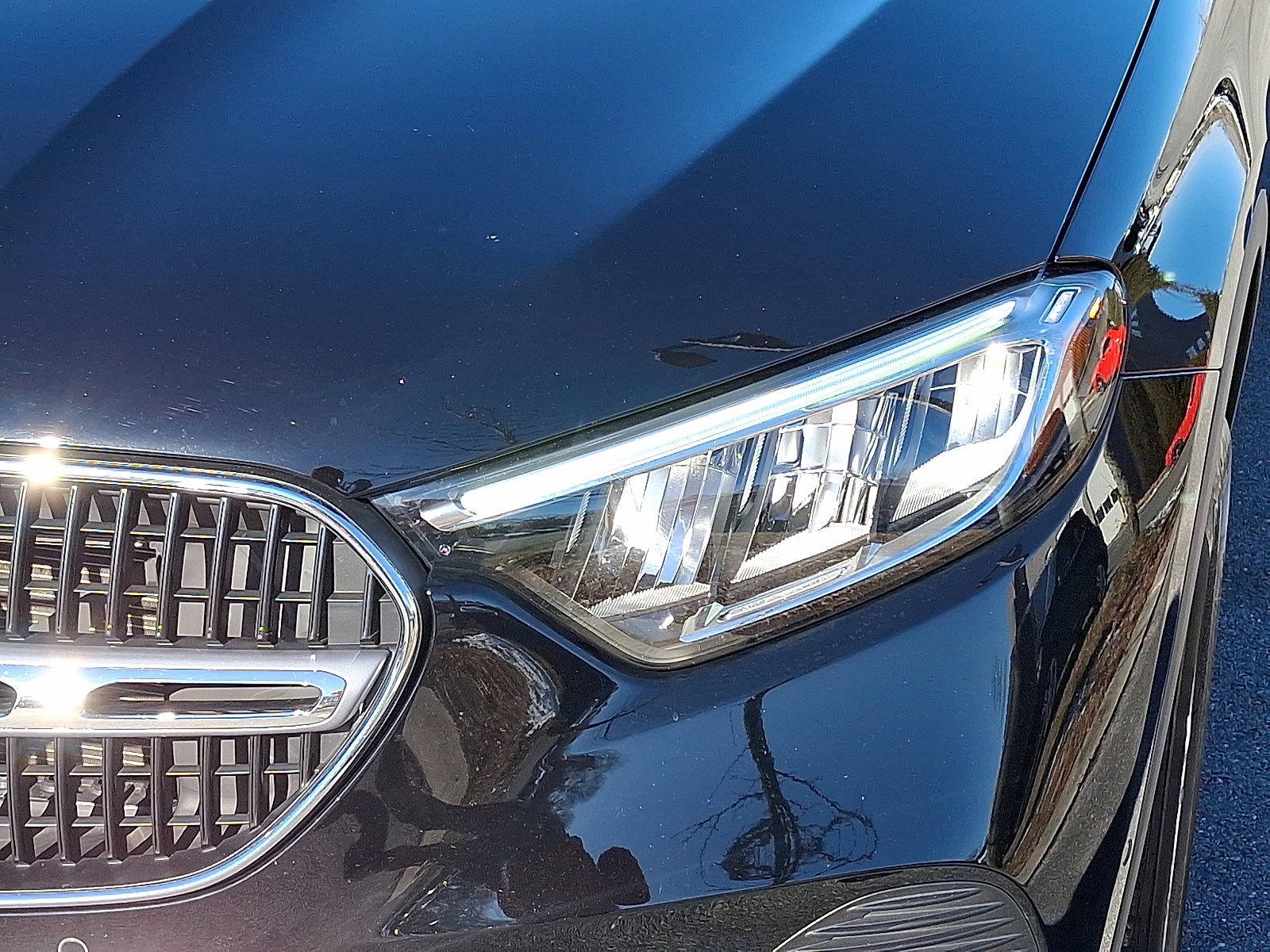 Certified 2023 Mercedes-Benz GLC 300 4MATIC image 9