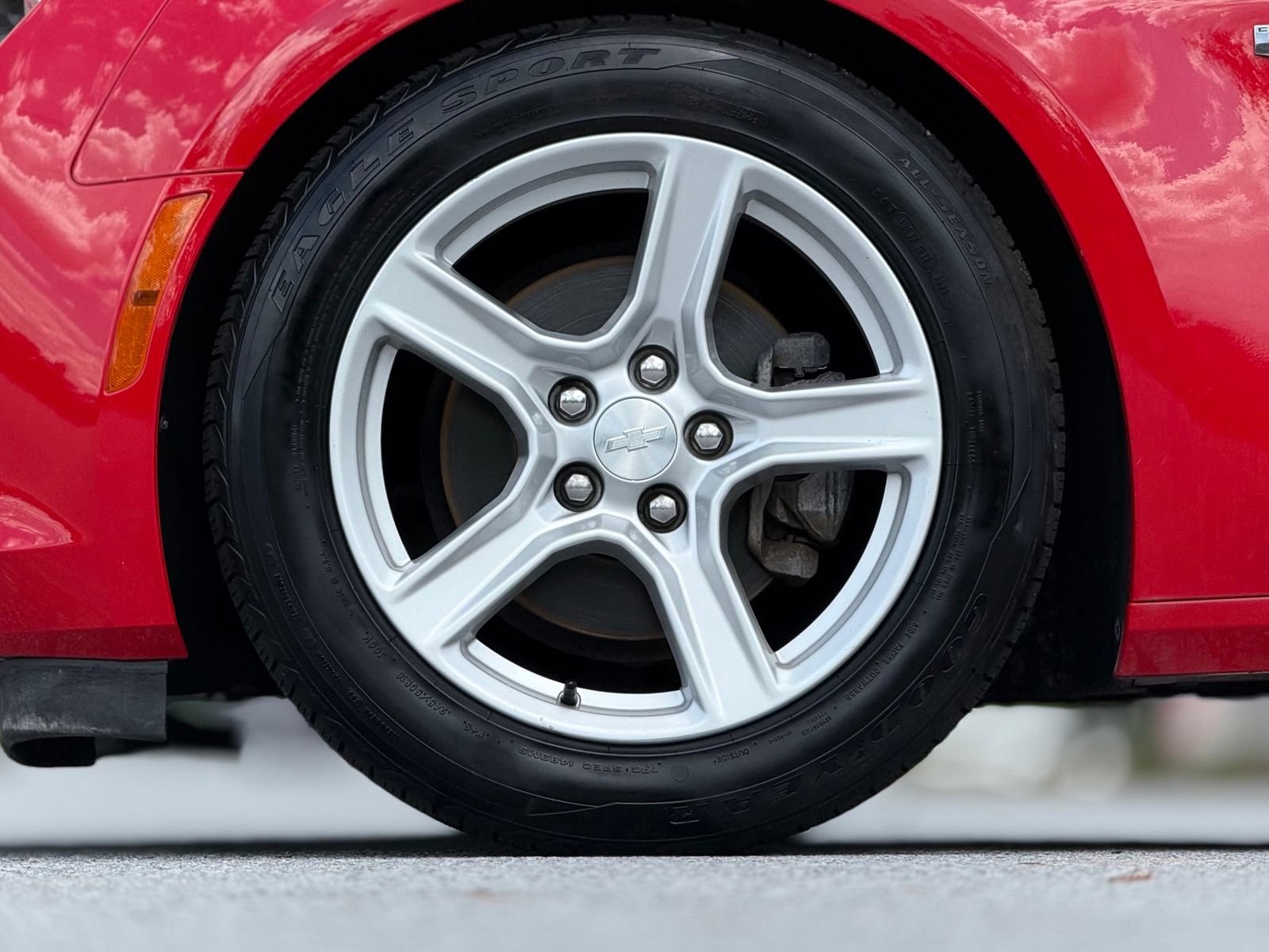 Used 2017 Chevrolet Camaro LT RWD image 20