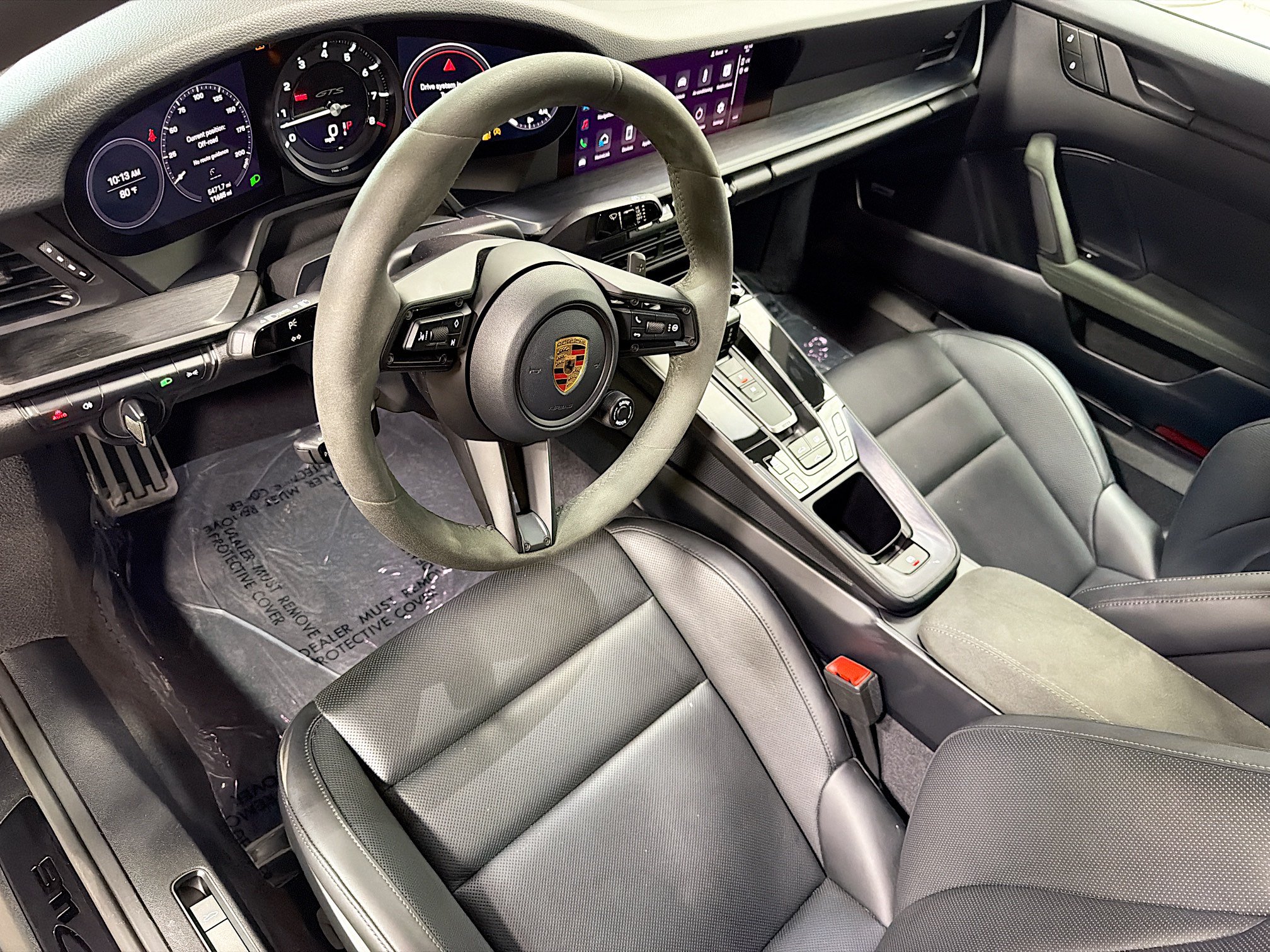Certified 2024 Porsche 911 Carrera GTS RWD image 4