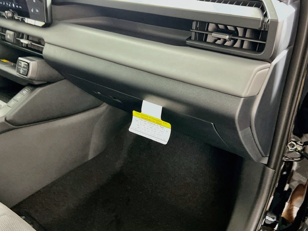New 2026 Toyota RAV4 XSE w/ Panoramic Sun Roof Package AWD/4WD image 30