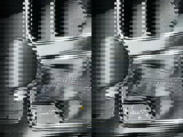 Used 2024 Kia Telluride S w/ S Sunroof Package image 16