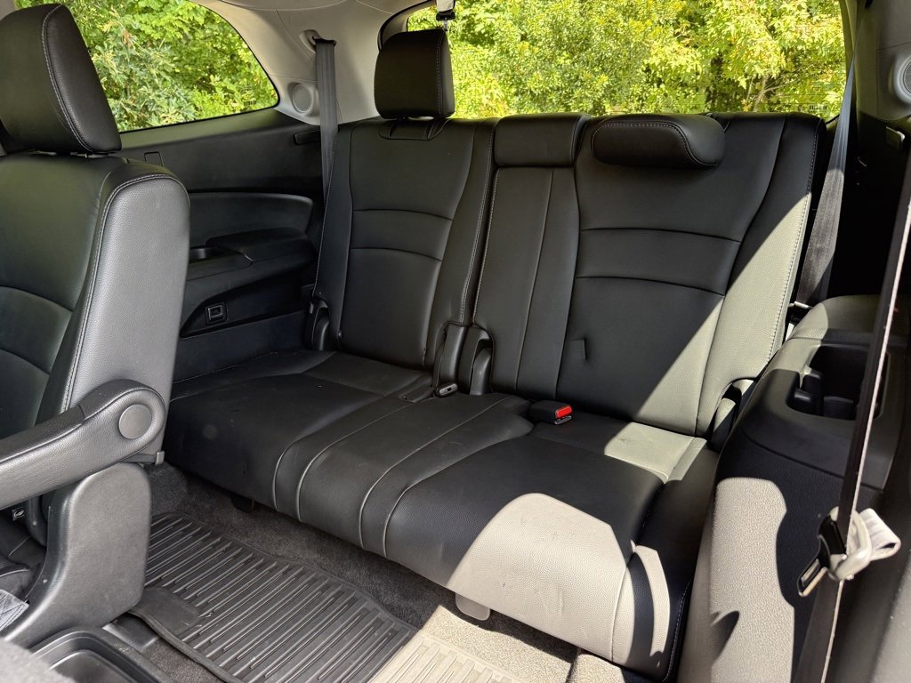 Used 2021 Honda Pilot Touring image 19