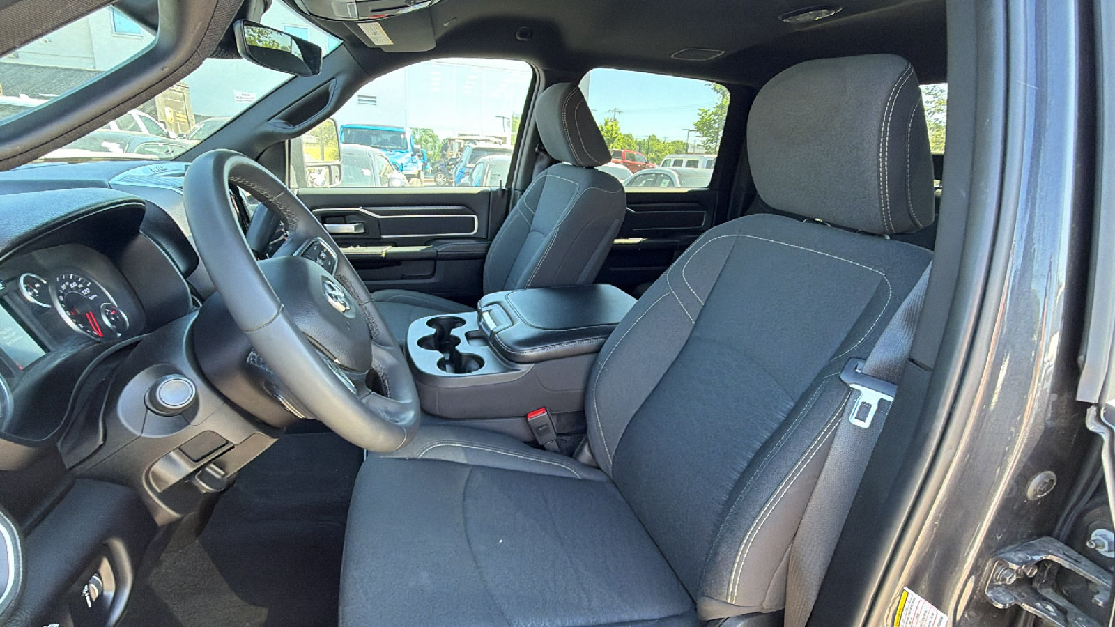 Certified 2025 RAM 2500 Big Horn AWD/4WD image 17
