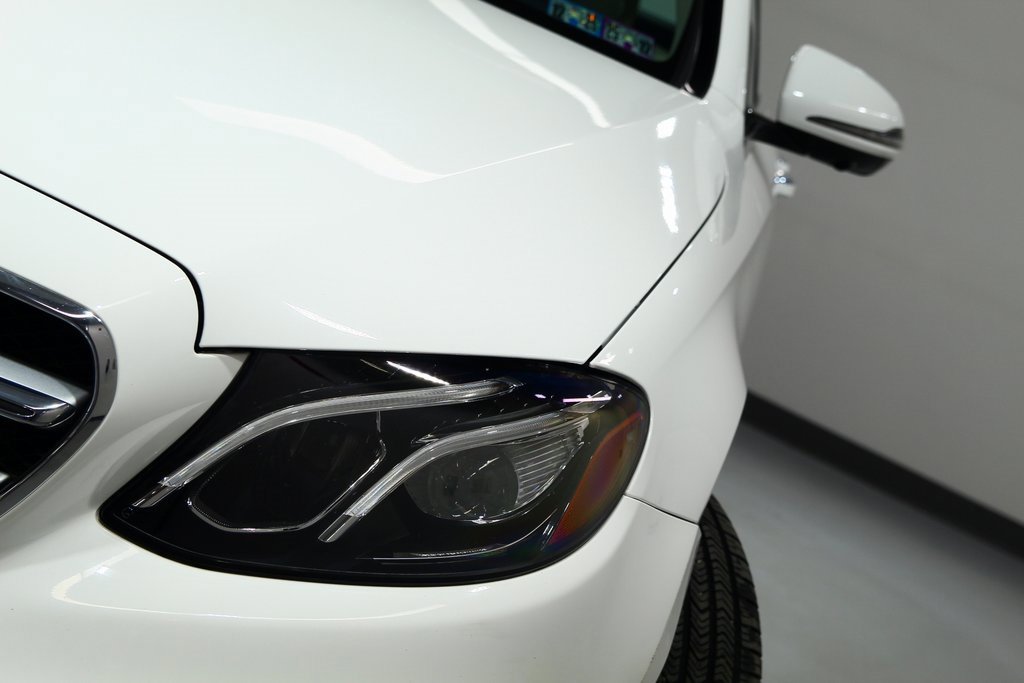 Used 2020 Mercedes-Benz E 350 4MATIC Sedan image 7