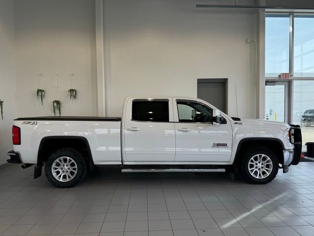 Used 2015 GMC Sierra 1500 SLE image 34