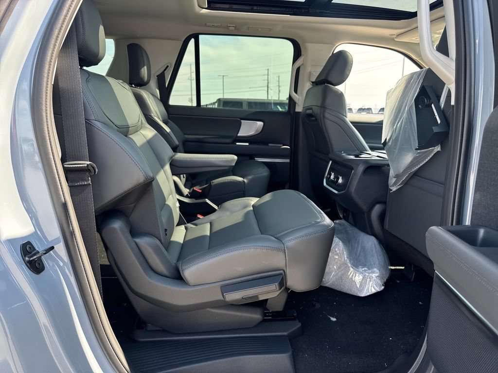 New 2026 Ford Expedition Max Active AWD/4WD image 13